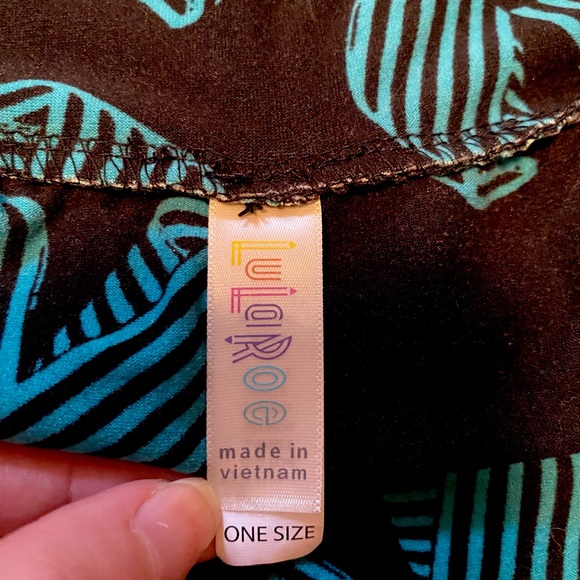 LuLaRoe one size leggings - Picture 3 of 3